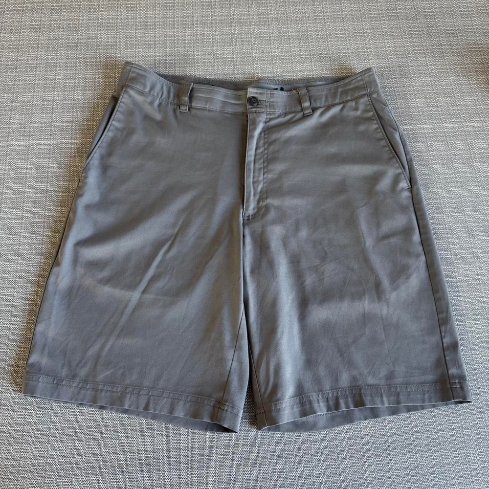 Gray Grandslam shorts Men's size 34